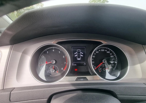 Volkswagen Golf cena 52999 przebieg: 95000, rok produkcji 2017 z Świdnica małe 436